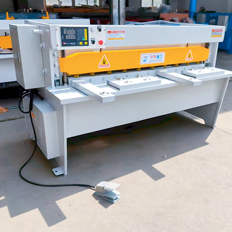 H9a5828a69d6c4c6285fcba6c1d3df374g.webp High Performance Electric Metal Sheet Shearing Machine Low Price Plate Shear Machine Direct Gear Motor PLC Stable Pump - Image 3